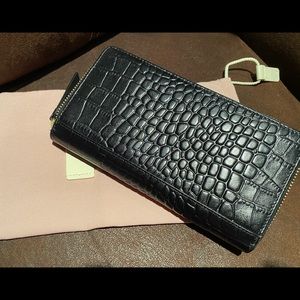 Radley London Black leather wallet